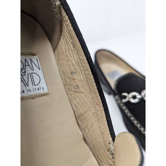 NEW IN BOX $149 VINTAGE LEATHER JOAN AND DAVID SLIP ON SHOES - Picture 3 of 7